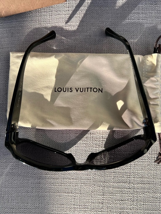 Louis Vuitton ursula Strass Noir Black Sunglasses Z0145W Rhinestone Flower Logo main image 7